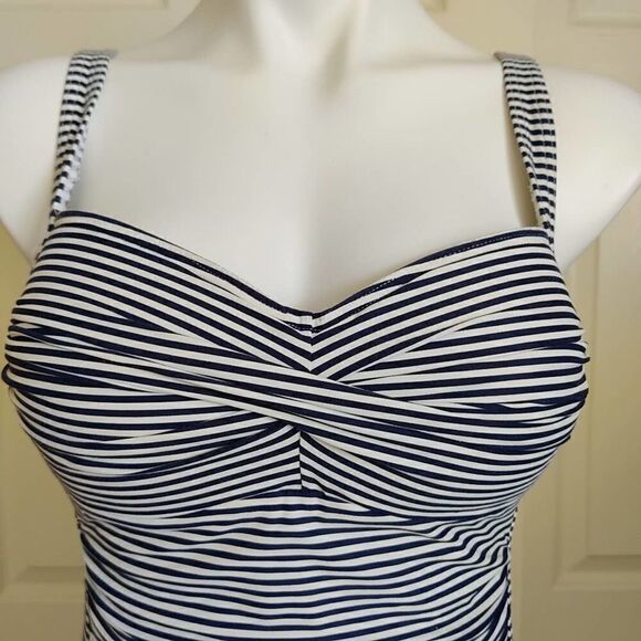 Niptuck Swim retro striped twist front tummy control ruched sides swimsuit - Picture 6 of 16